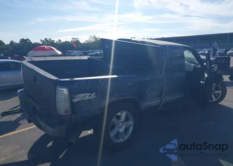 2001 Chevrolet Silverado 1500 Ls from USA, damaged, VIN 1GCEK19TE1E167209